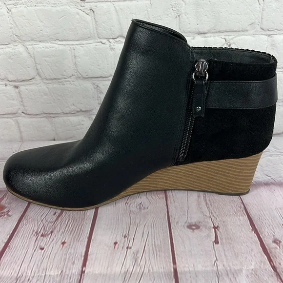 Dr. Scholl's Memory Foam Wedge Heel Karlie Booties Size 11 - Picture 4 of 8